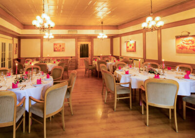 Gemütliches Clubzimmer für Familienfeiern und Taufen im Landkreis Peine