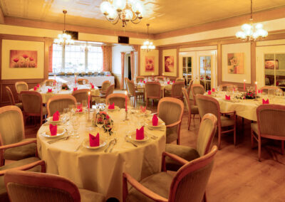 Gemütliches Clubzimmer für Familienfeiern und Taufen im Landkreis Peine