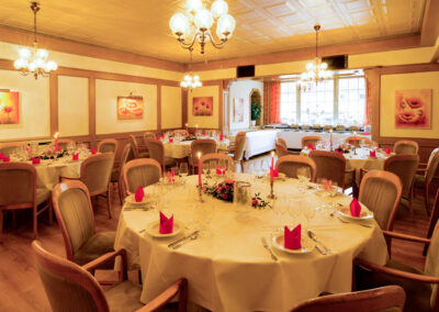 Gemütliches Clubzimmer für Familienfeiern und Taufen im Landkreis Peine